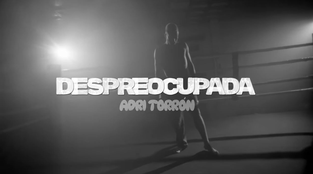 Adri Torron DESPREOCUPADA