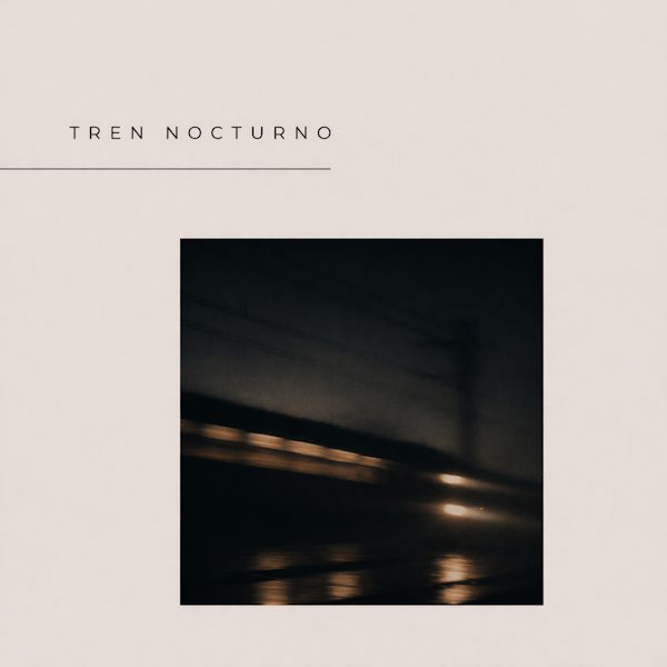 Álvaro Peire presenta el videoclip de 'Tren nocturno', un viaje neoclásico donde el piano y las cuerdas evocan el traqueteo del alma