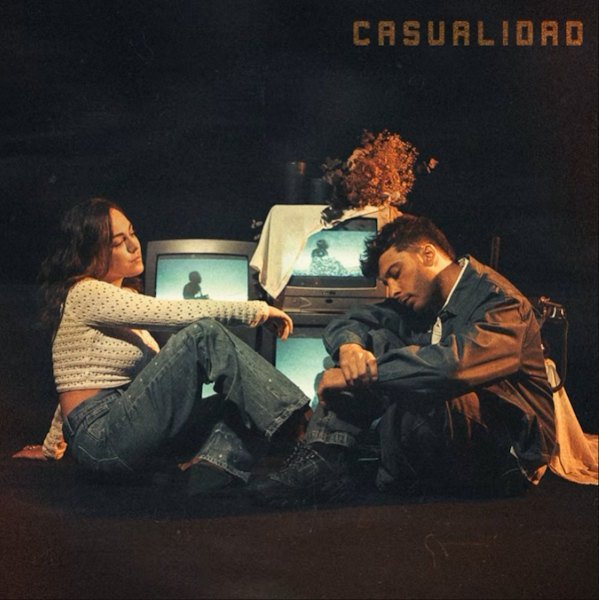 María Parrado y Blas Cantó unen sus voces en "Casualidad", una historia de amor marcada por el destino