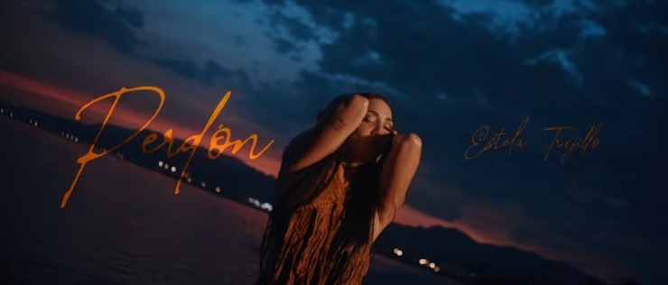 Estela Trujillo estrena 'Perdón', el himno de liberación que cierra la puerta al amor tóxico con ritmo de reggaetón-flamenco