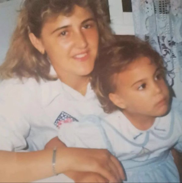 Patricia Salma convierte su historia familiar en música con “MA”, una cumbia nacida como homenaje a su madre
