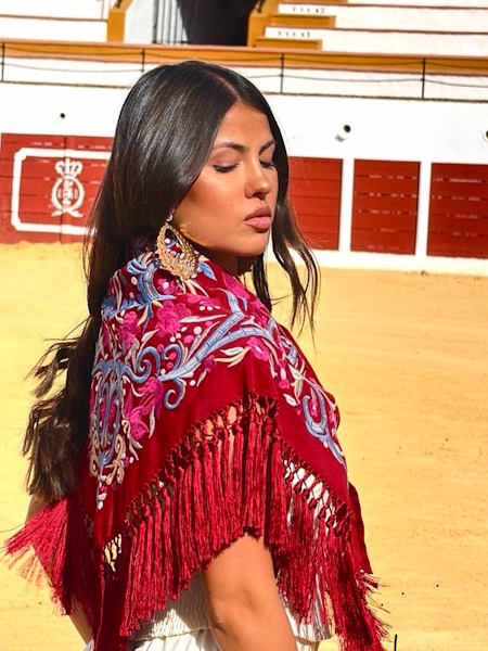 Paula Díez estrena "Loquita": el dulce y contagioso regreso al amor de siempre en clave flamenco-pop