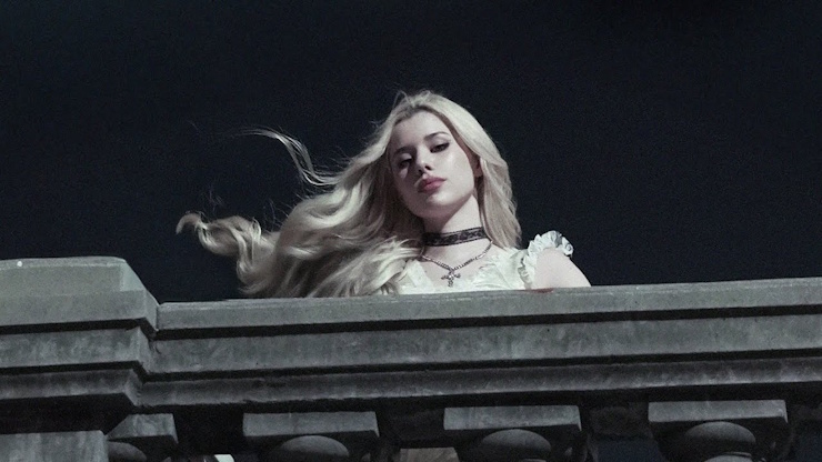 Serena Belle Sisyphean