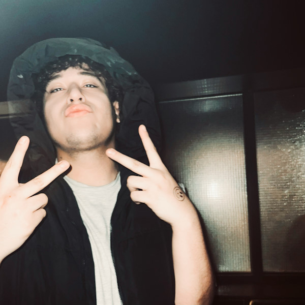 Topher Thique